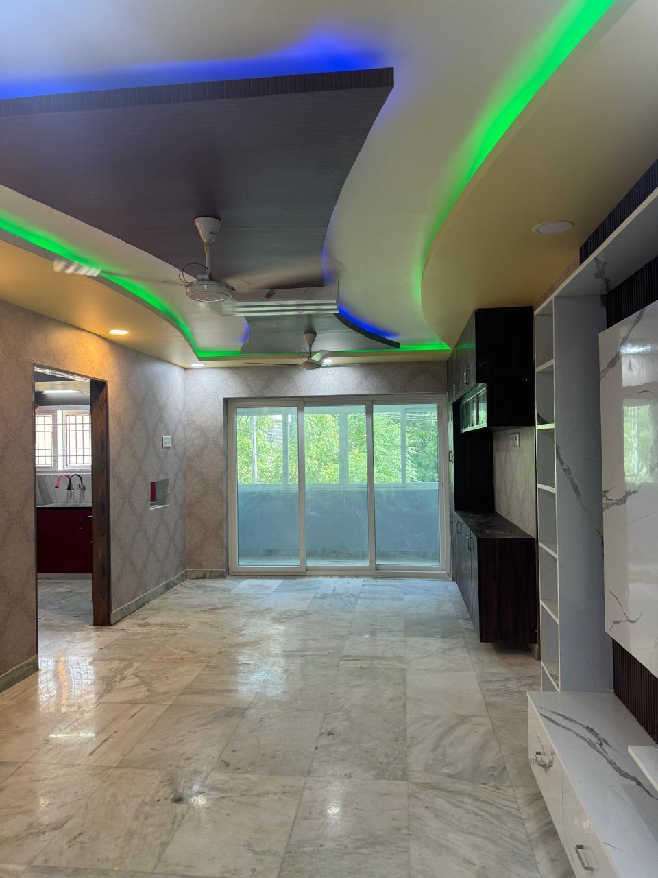 Flat for Sale in Alwarthirunagar