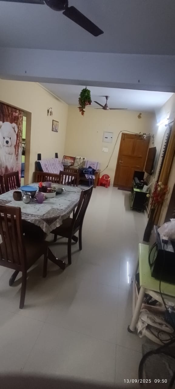 Flat for Resale in Mogappair