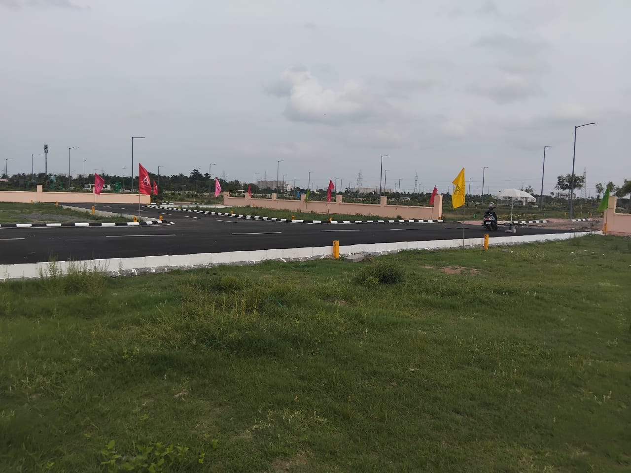 773 sqft Plots & Land for Sale in Siruseri