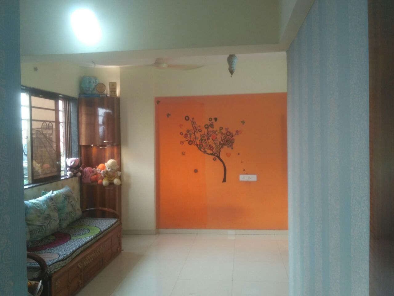 Flat for Sale in Thane East