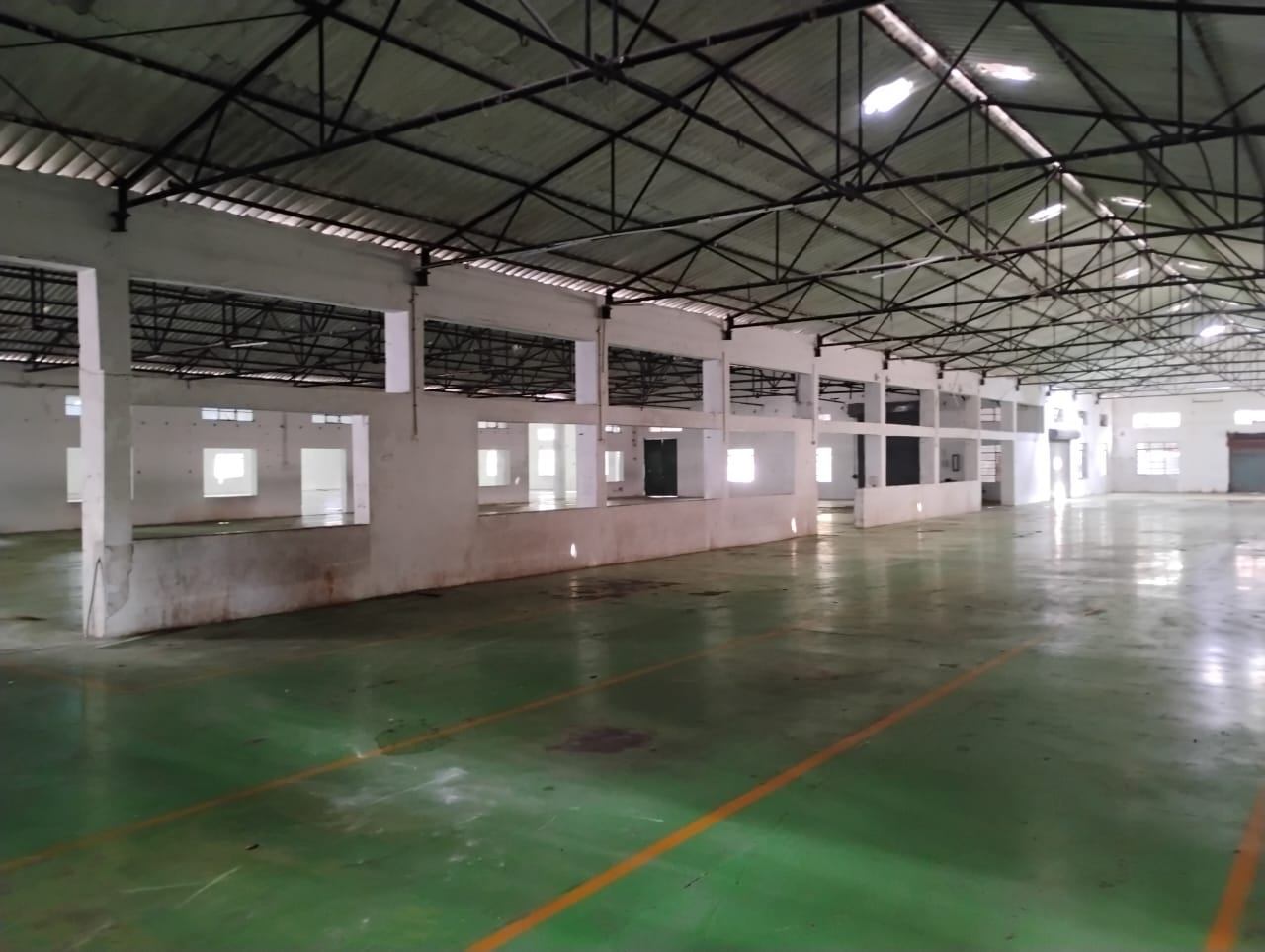 40000 sqft Commercial Warehouses/Godowns for Resale in Maraimalai Nagar