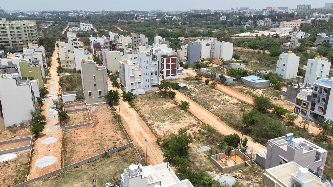 1200 sqft Plots & Land for Sale in Amruthahalli