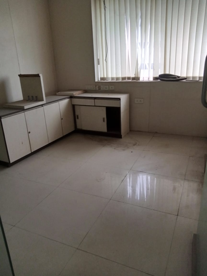 8500 sqft Office Space for Resale in Prahlad Nagar