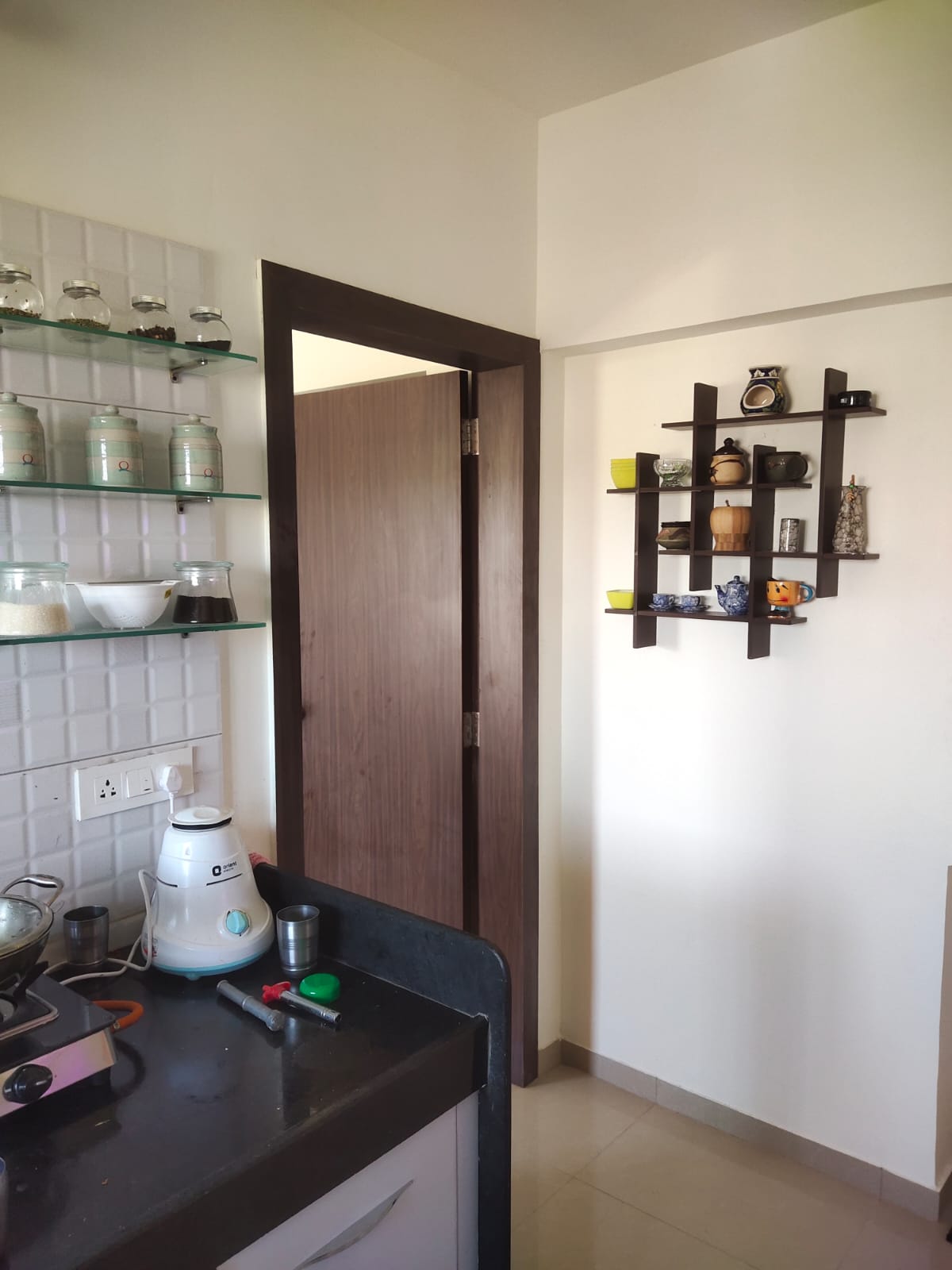 Flat for Resale in Somatane