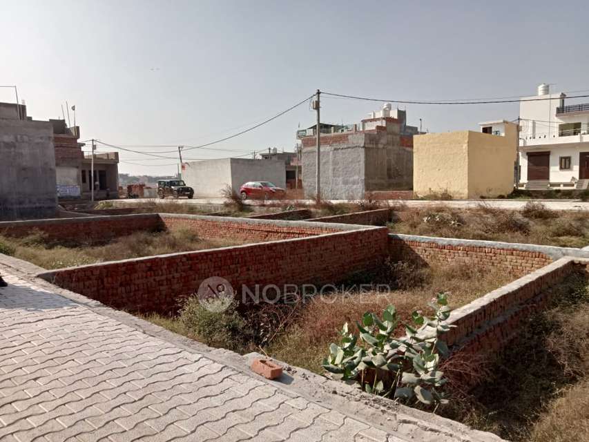 Independent Row House for Sale in Sector 144