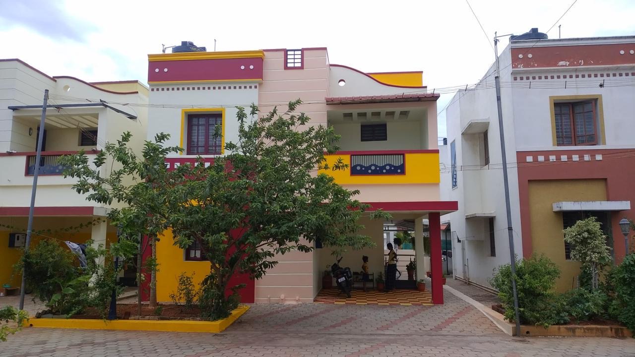 Independent Villa for Sale in Vellalore