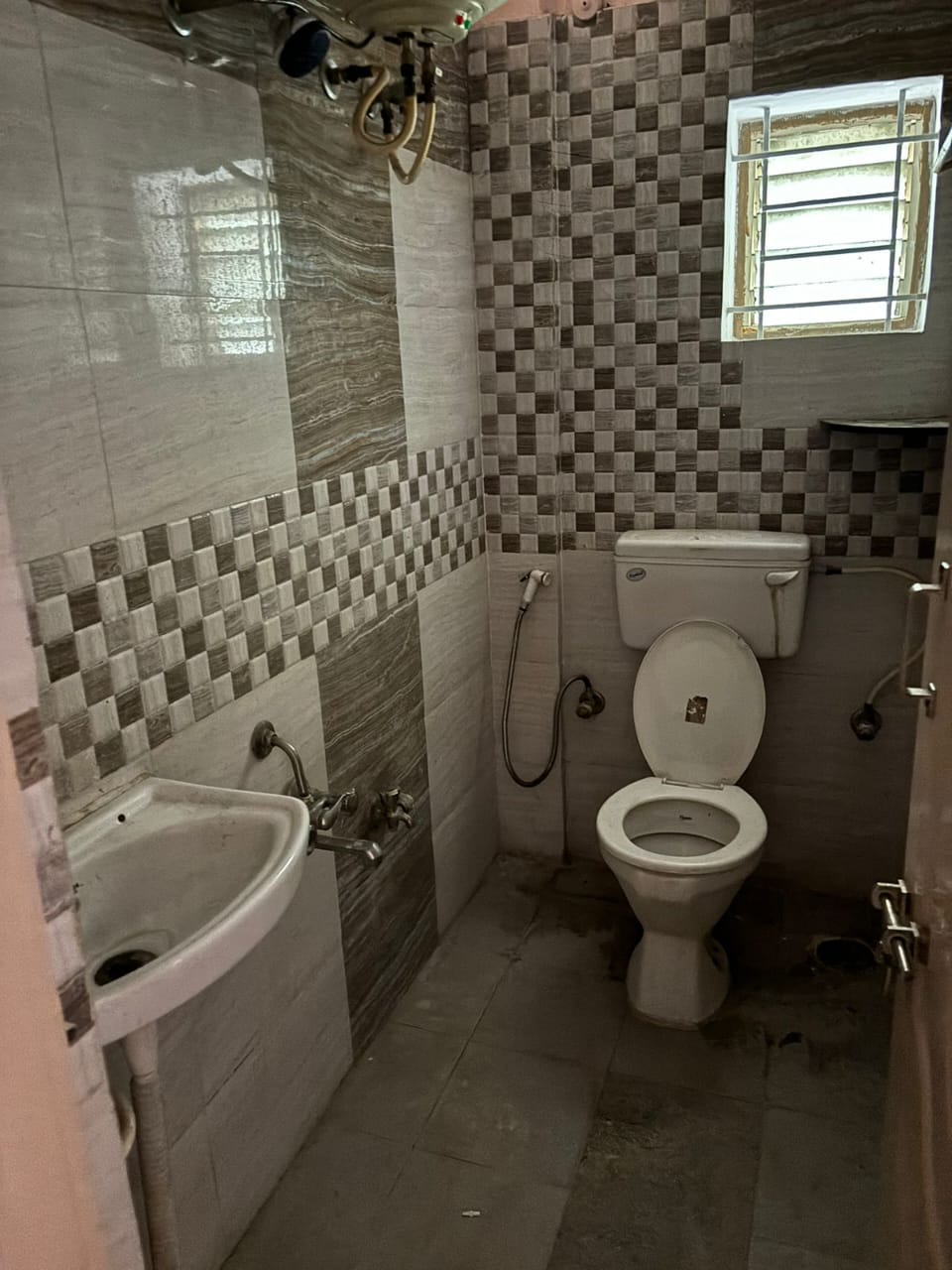1 BHK Independent House for Lease Only at JAML2 - 10339 - 6 Lakhs in TC Palya