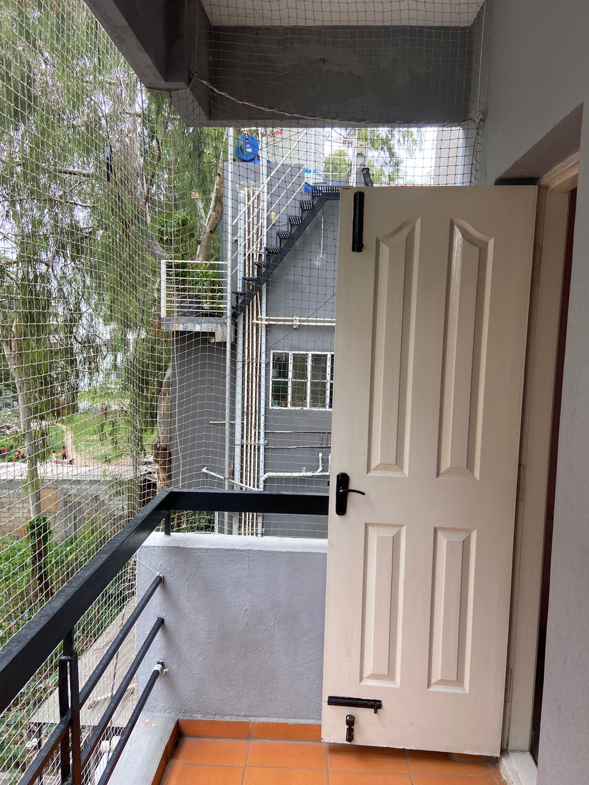 2 BHK Residential Apartment for Lease Only at JAM-9724-23Lakhs-Silver meadows apartment in Kaikondrahalli