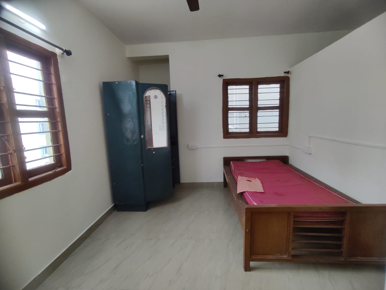 3 BHK Builder Floor for Lease Only in Sampangi Rama Nagar