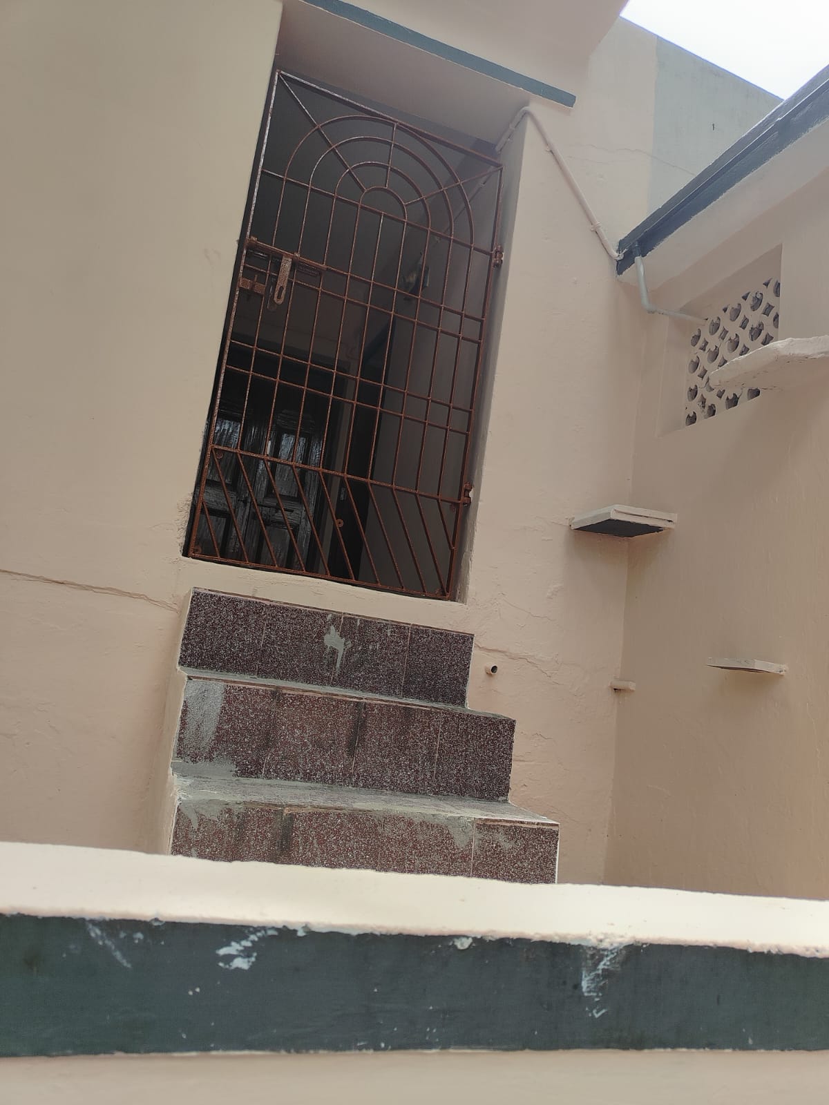 2 BHK Independent House for Rent Only in Avadi