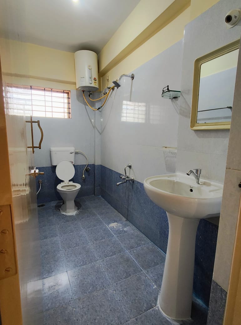 1 BHK Independent House for Lease Only at F386 - 4 Lakhs in Manchanayakanahalli