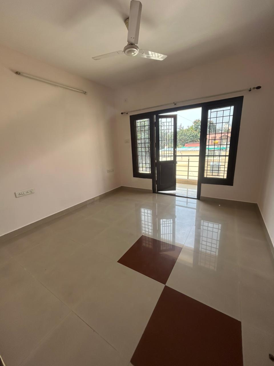 3 BHK Residential Apartment for Lease Only at 15 Lakhs in Armane Nagar