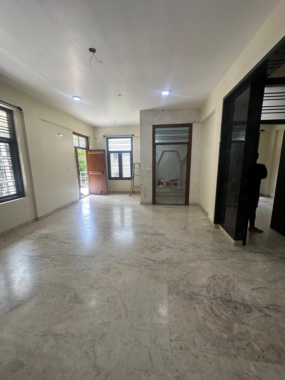2 BHK Residential Apartment for Lease Only at JAM-9327-12Lakhs in Kasturi Nagar