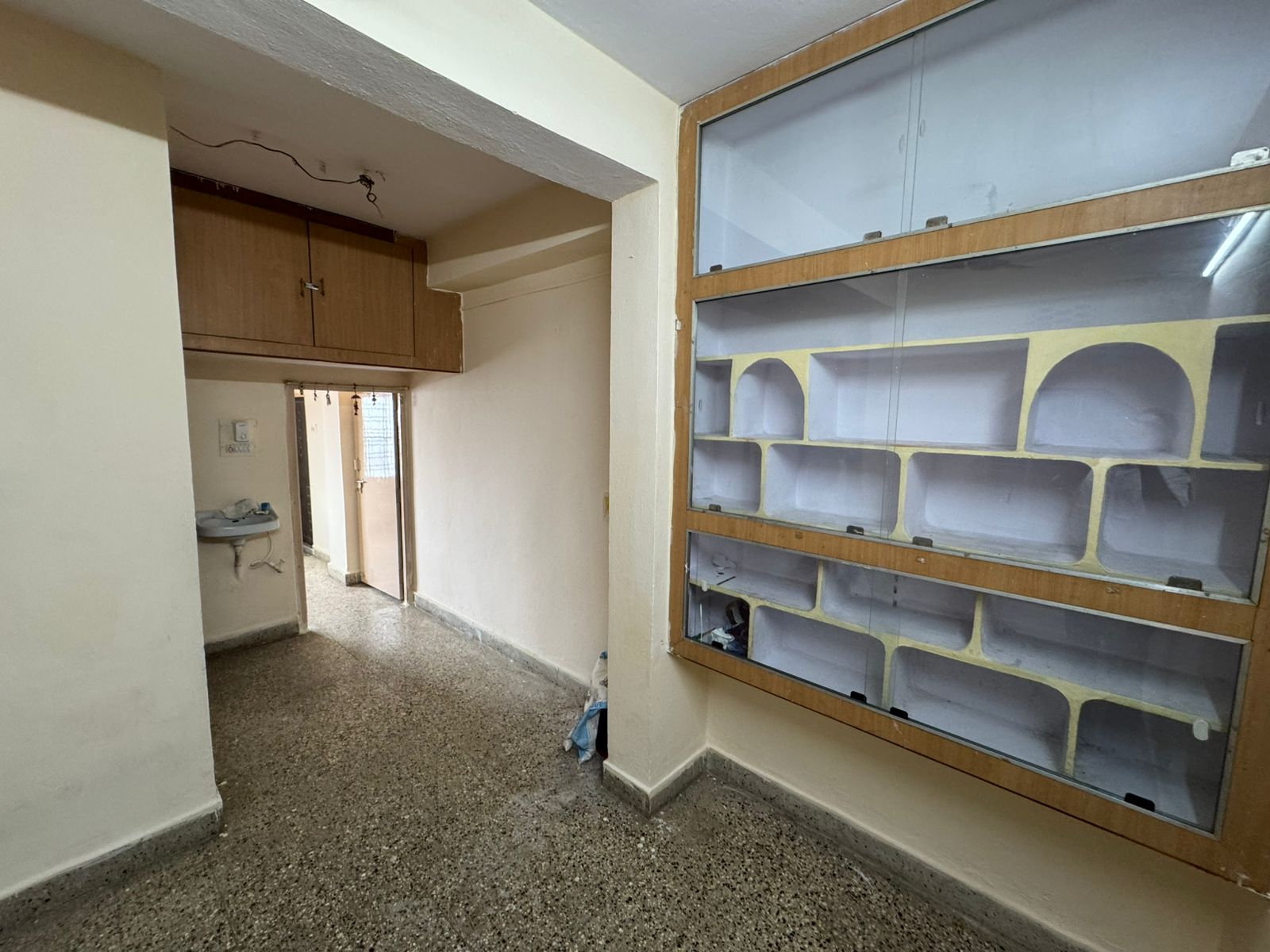 1 BHK Residential Apartment for Rent Only at Swathi Enclave Apartment in Tukaram Gate