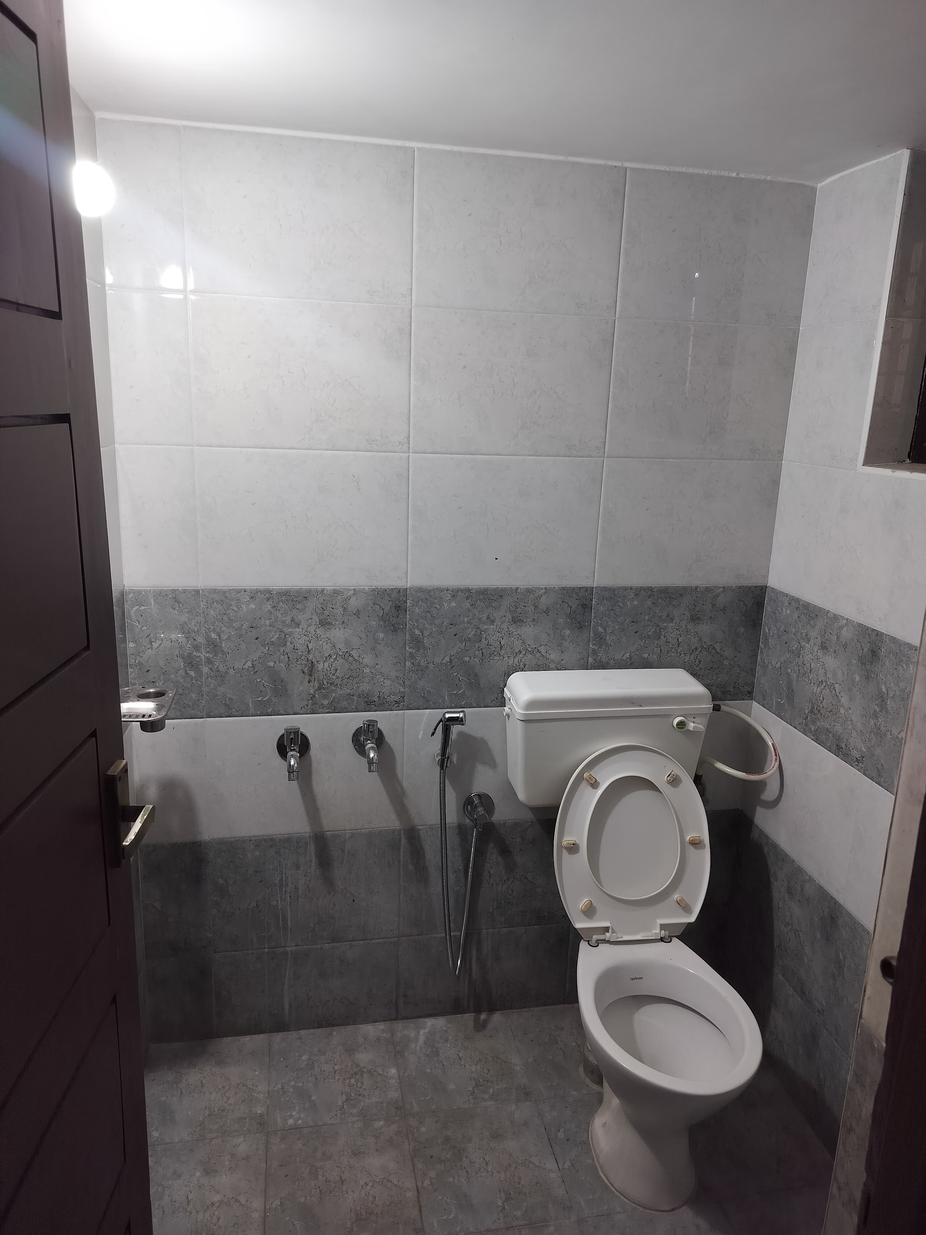 1 BHK Builder Floor for Lease Only at FC149 - 8 Lakhs in George Town