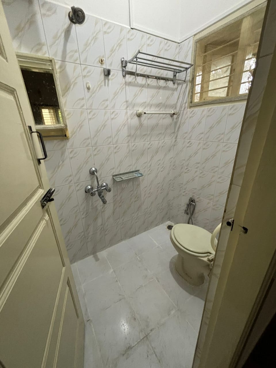 2 BHK Independent House for Lease Only at F534 - 10 Lakhs in Rajaji Nagar