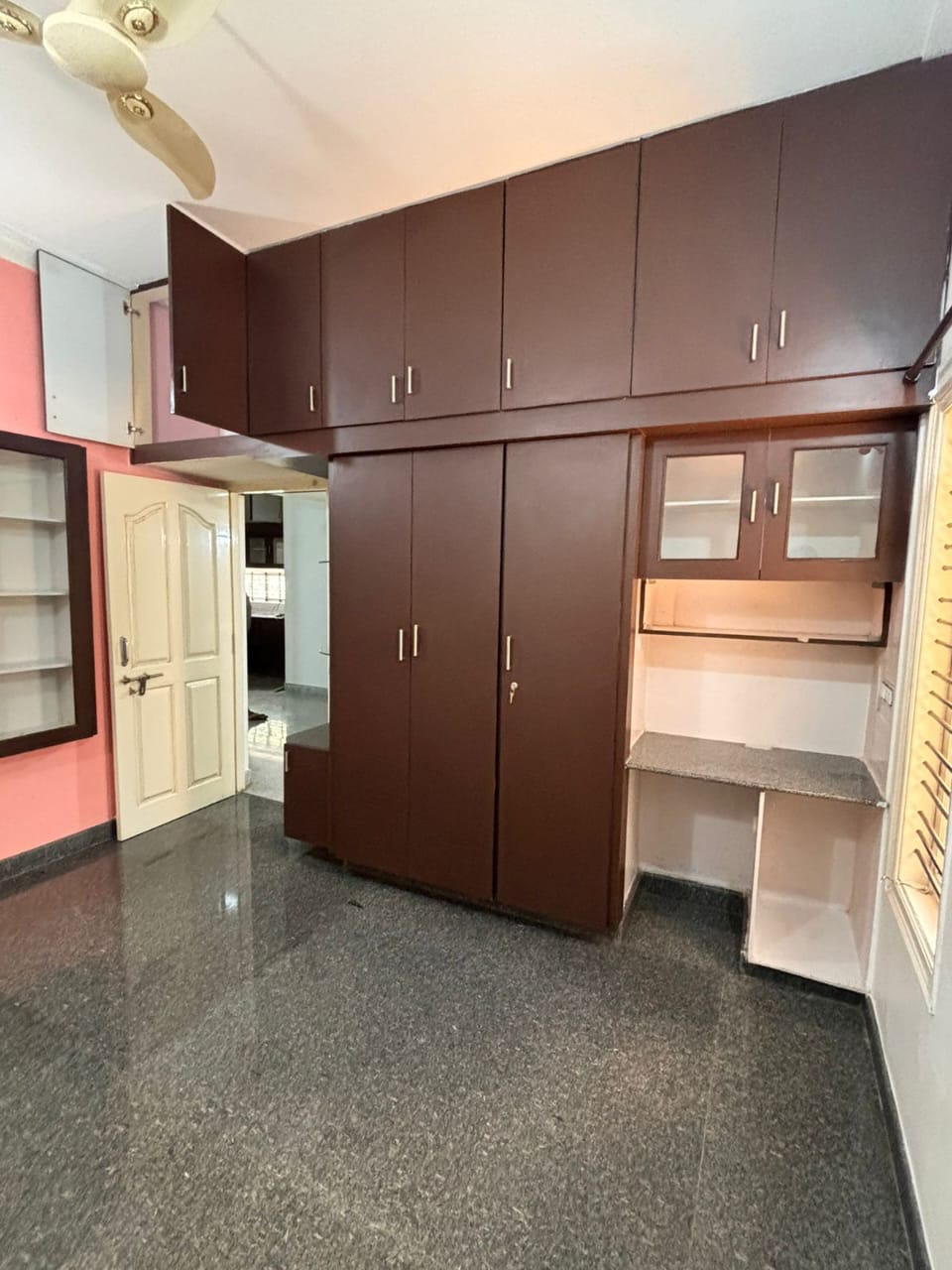 2 BHK Independent House for Lease Only at F549 -10 Lakhs in Vyalikaval