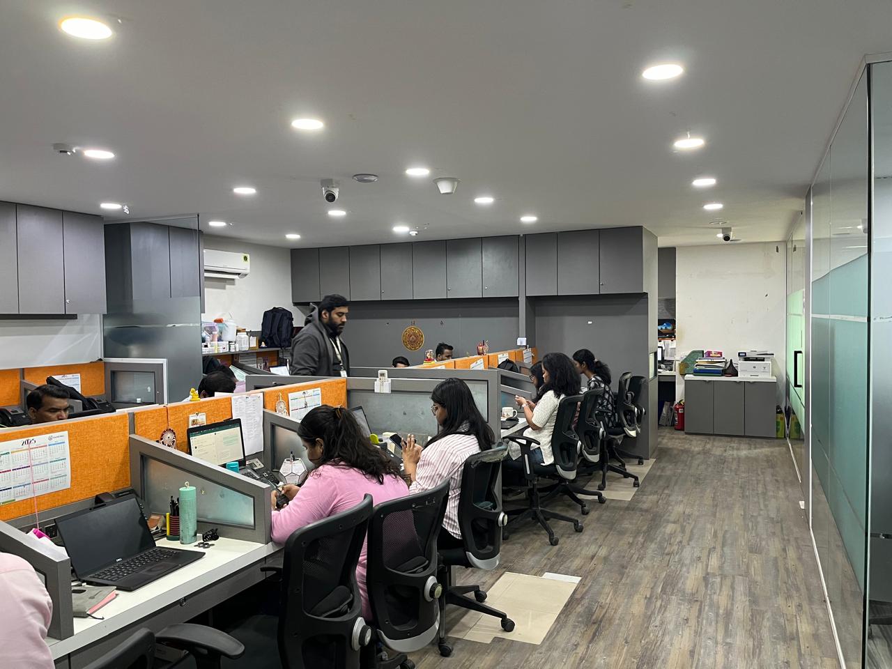 1400 sqft Office Space for Rent Only in Malad West