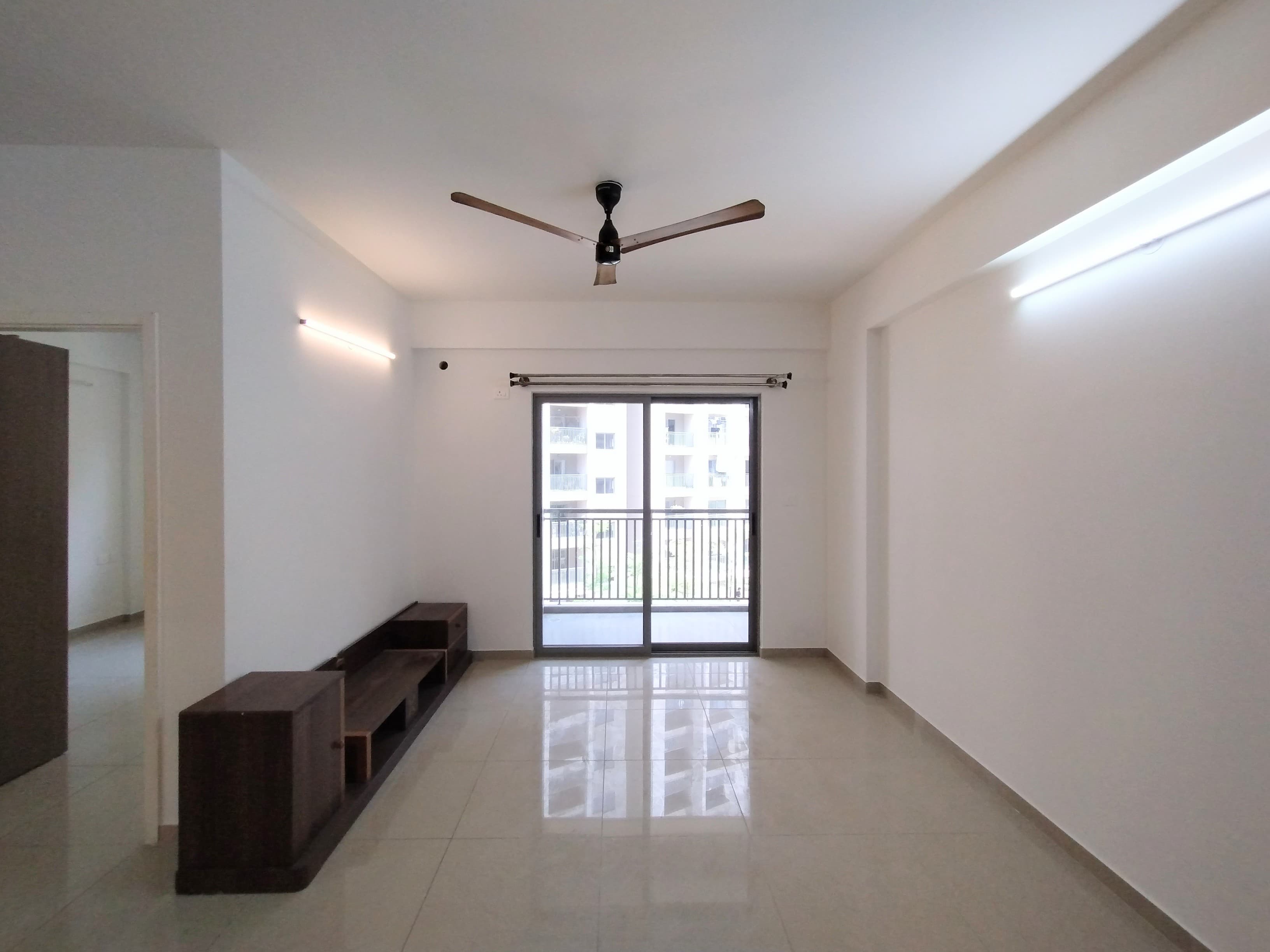 2 BHK Builder Floor for Lease Only at I059 - 10 Lakhs in Bennigana Halli