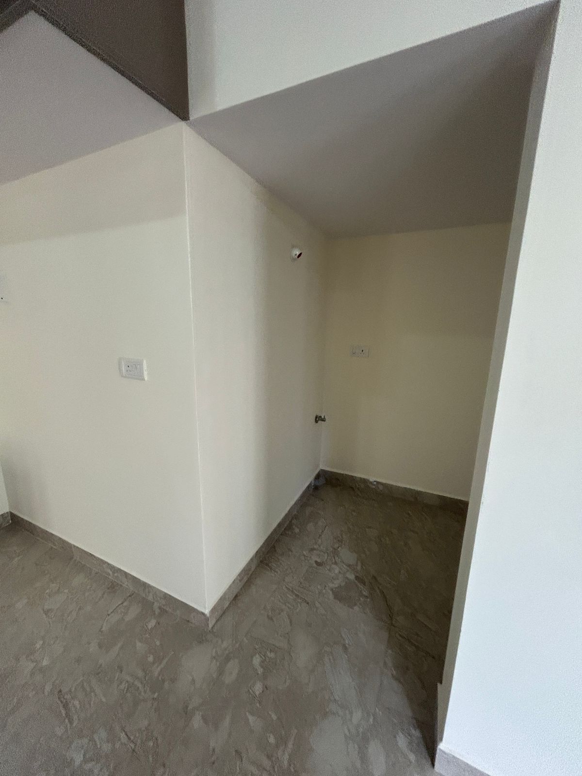 1 BHK Residential Apartment for Lease Only at JAMLC - 684 in Ulsoor