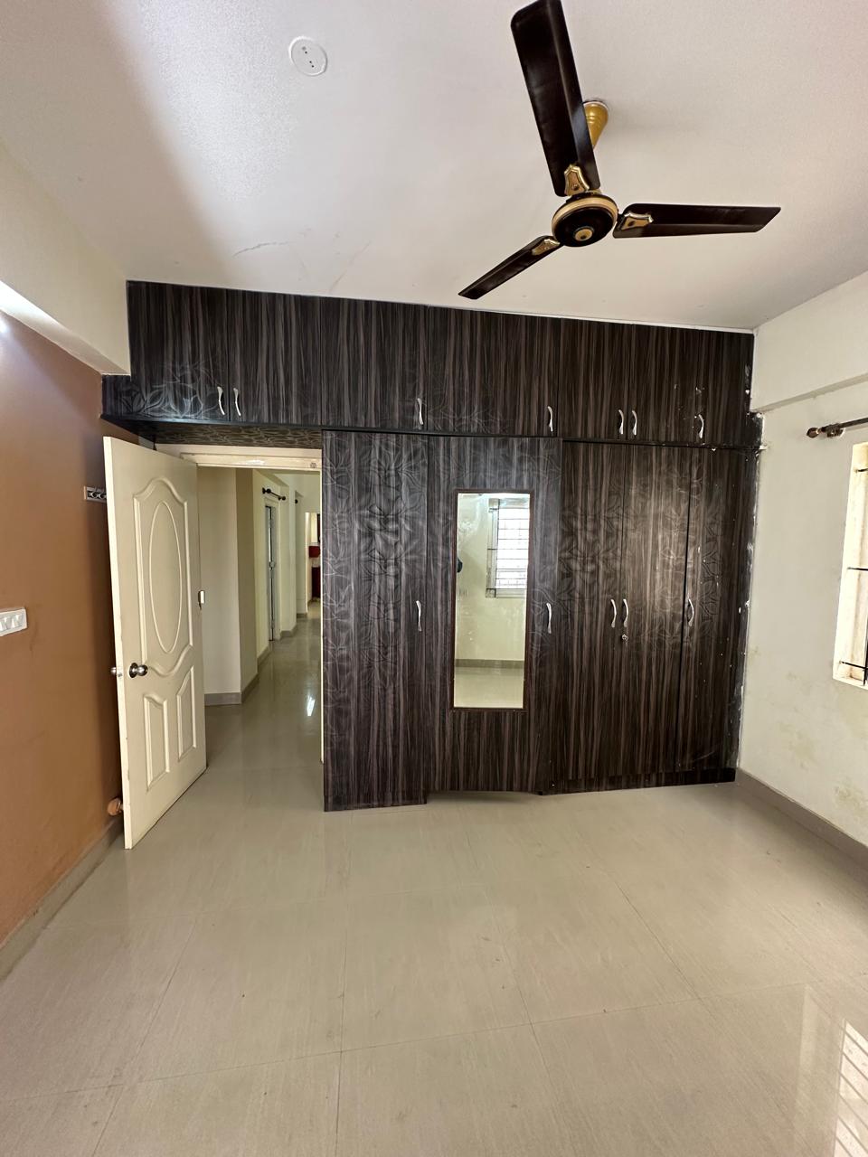 2 BHK Independent House for Lease Only at E059 - 13 Lakhs in GST Road