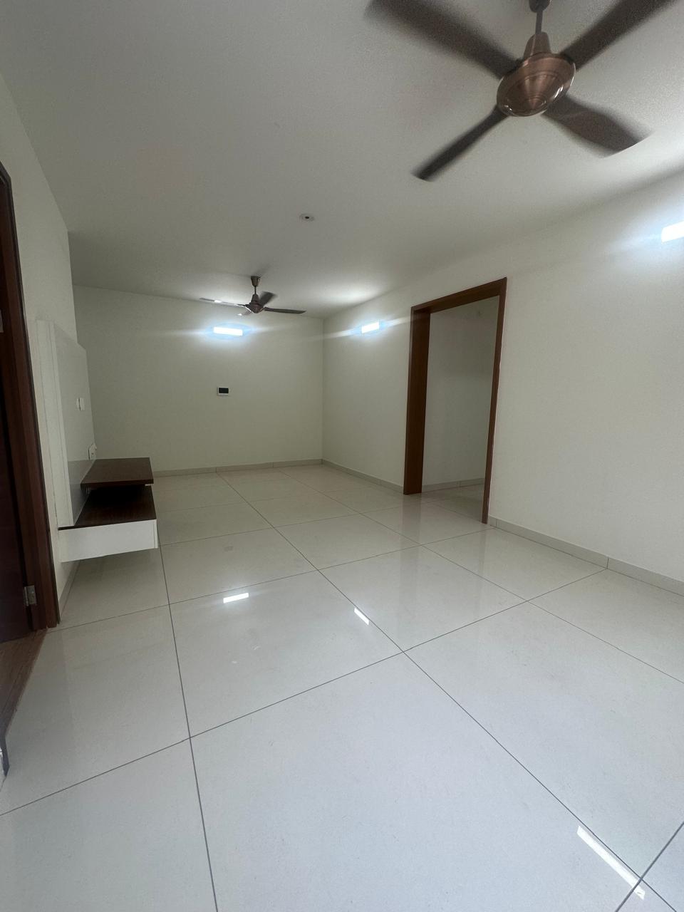 3 BHK Independent House for Lease Only at E060 - 18 Lakhs in GST Road