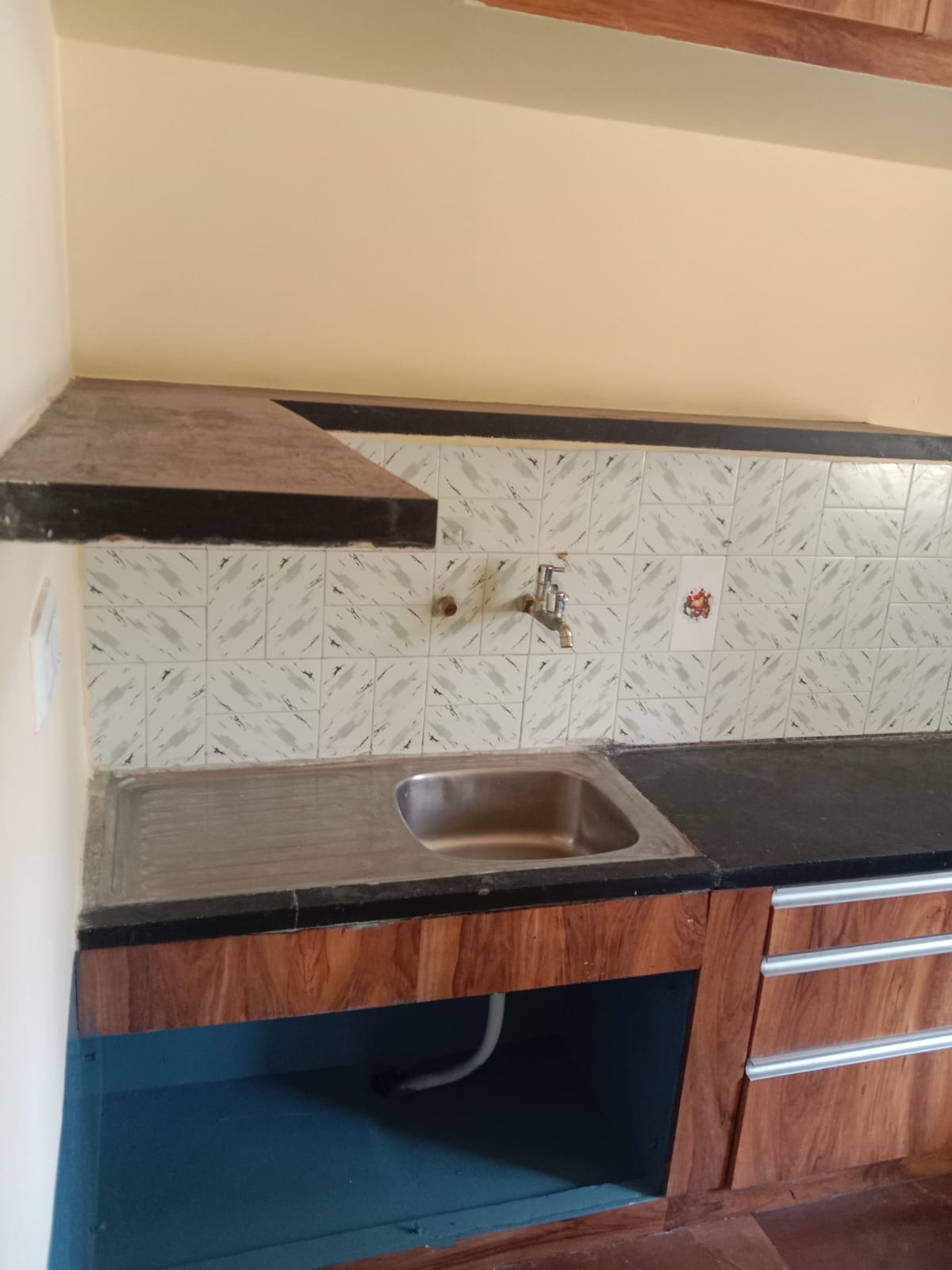 2 BHK Builder Floor for Lease Only in BEML Layout