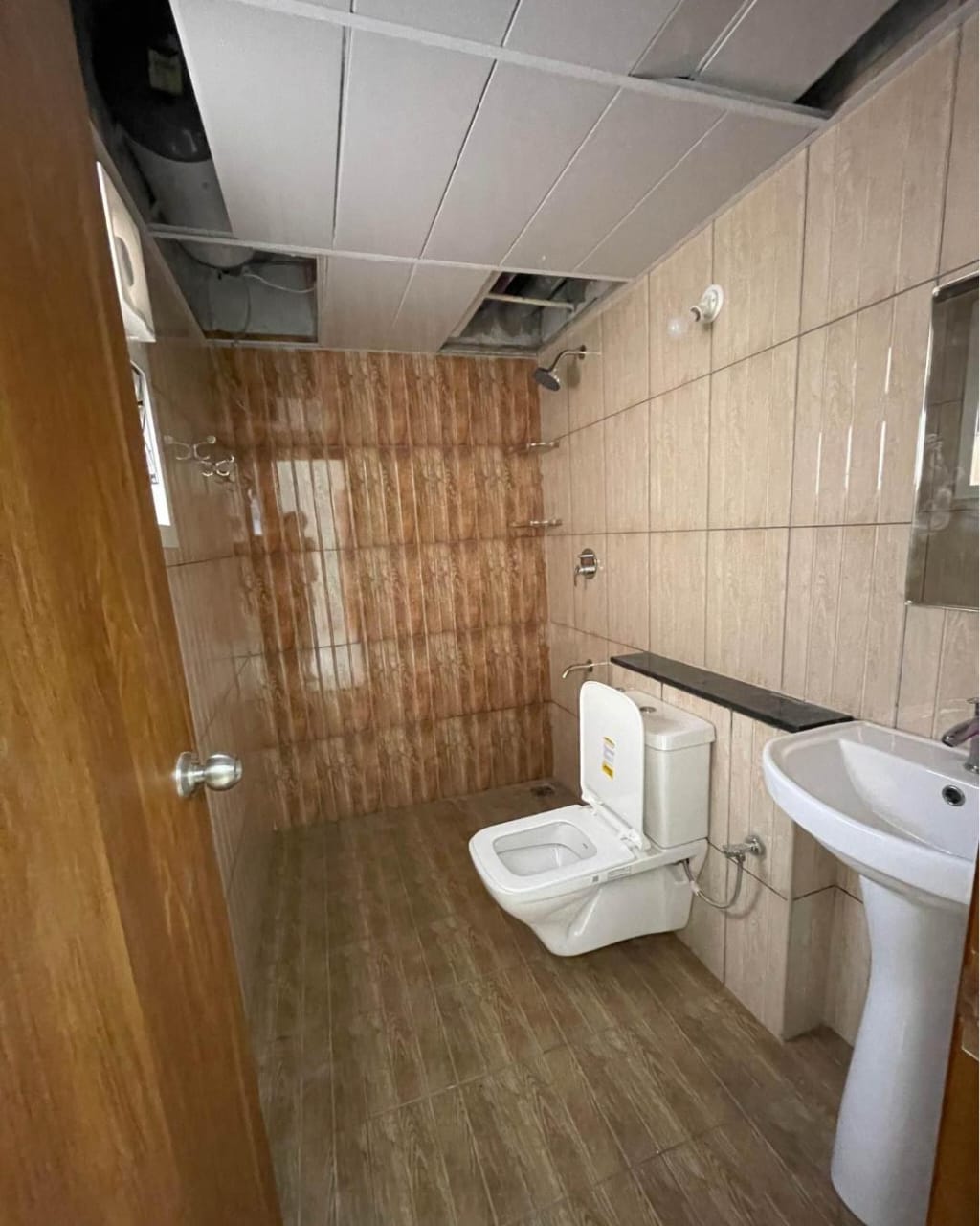 2 BHK Residential Apartment for Lease Only at G140 - 10 Lakhs in Gangenahalli