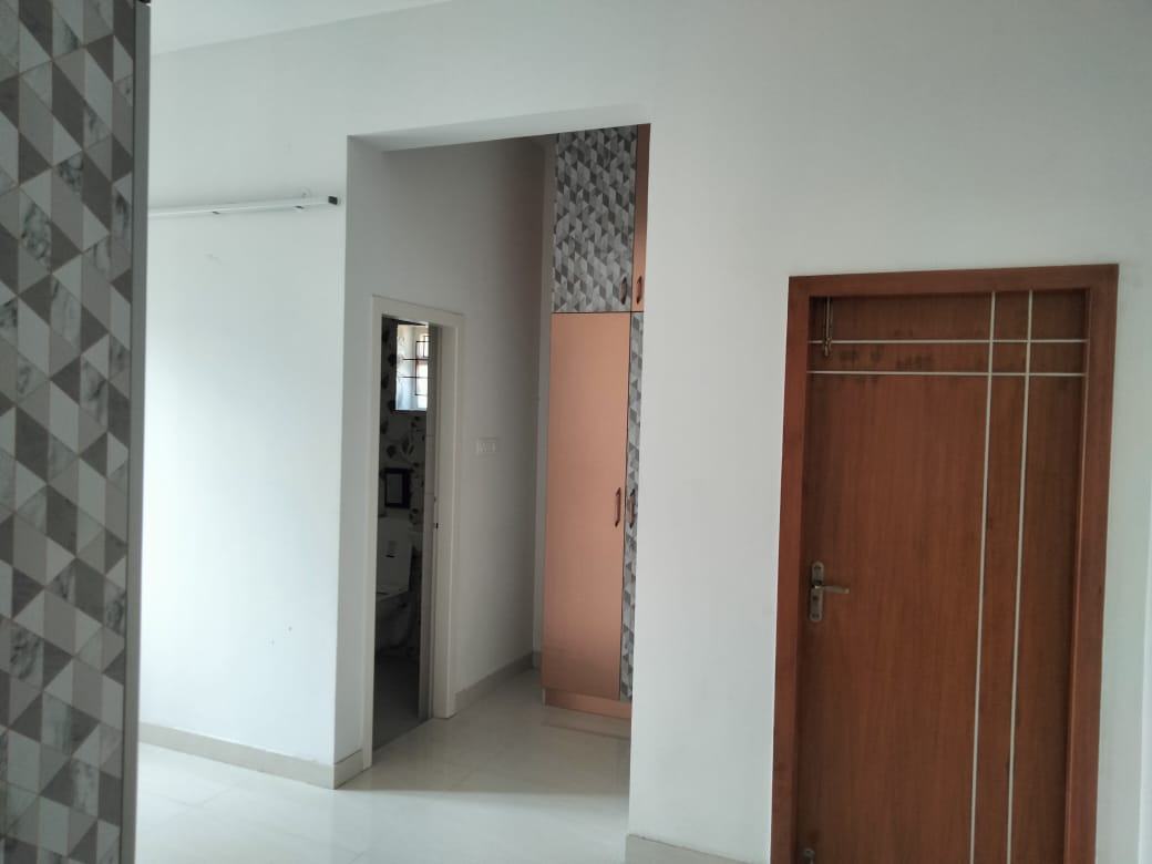 3 BHK Independent House for Lease Only at JAM-7167-25Lakhs in Nelamangala Town