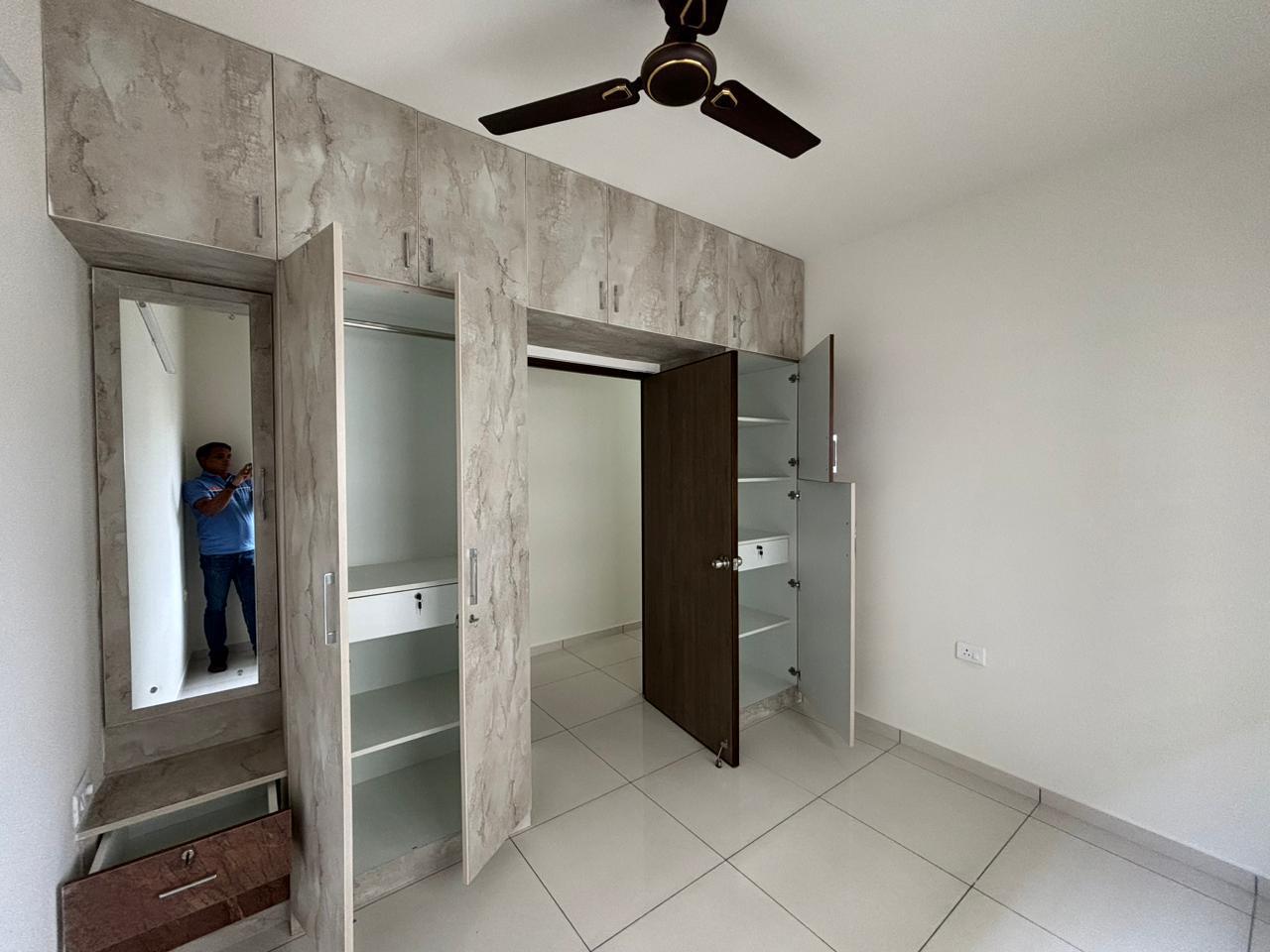 2 BHK Builder Floor for Lease Only at I020 - 10 Lakhs in JP Nagar 4th Phase