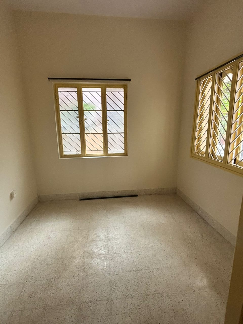 3 BHK Residential Apartment for Lease Only at JAML2 - 10404 - 20 Lakhs in Basavanagudi