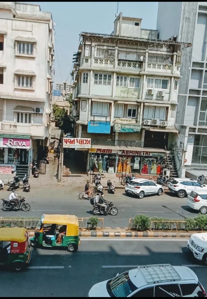 1688 sqft Office Space for Lease Only in Naranpura
