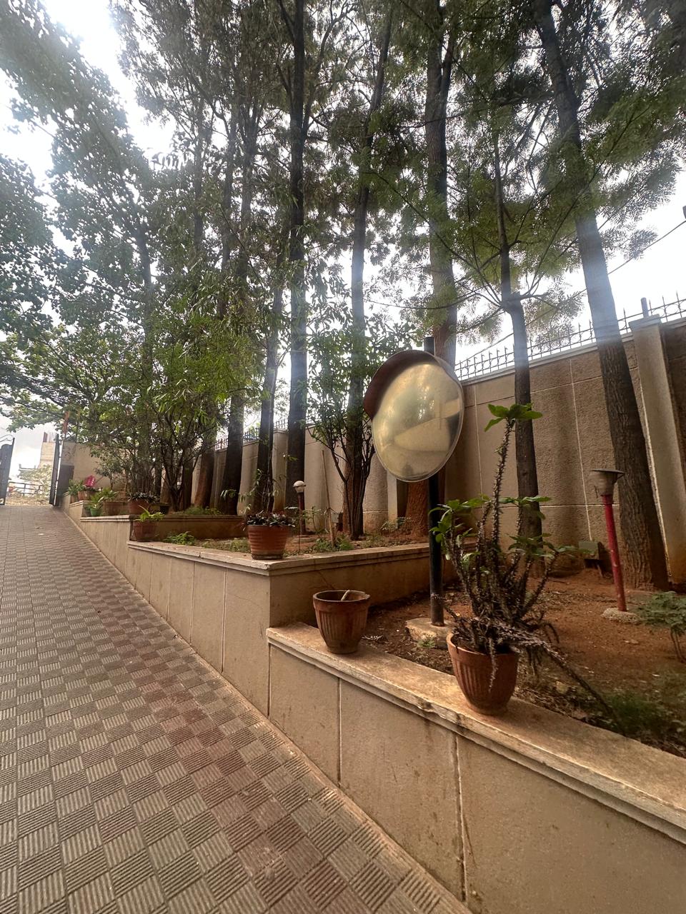 3 BHK Residential Apartment for Lease Only at JAM-9352-32Lakhs-SMR VINAY REGENCY in Ramamurthy Nagar