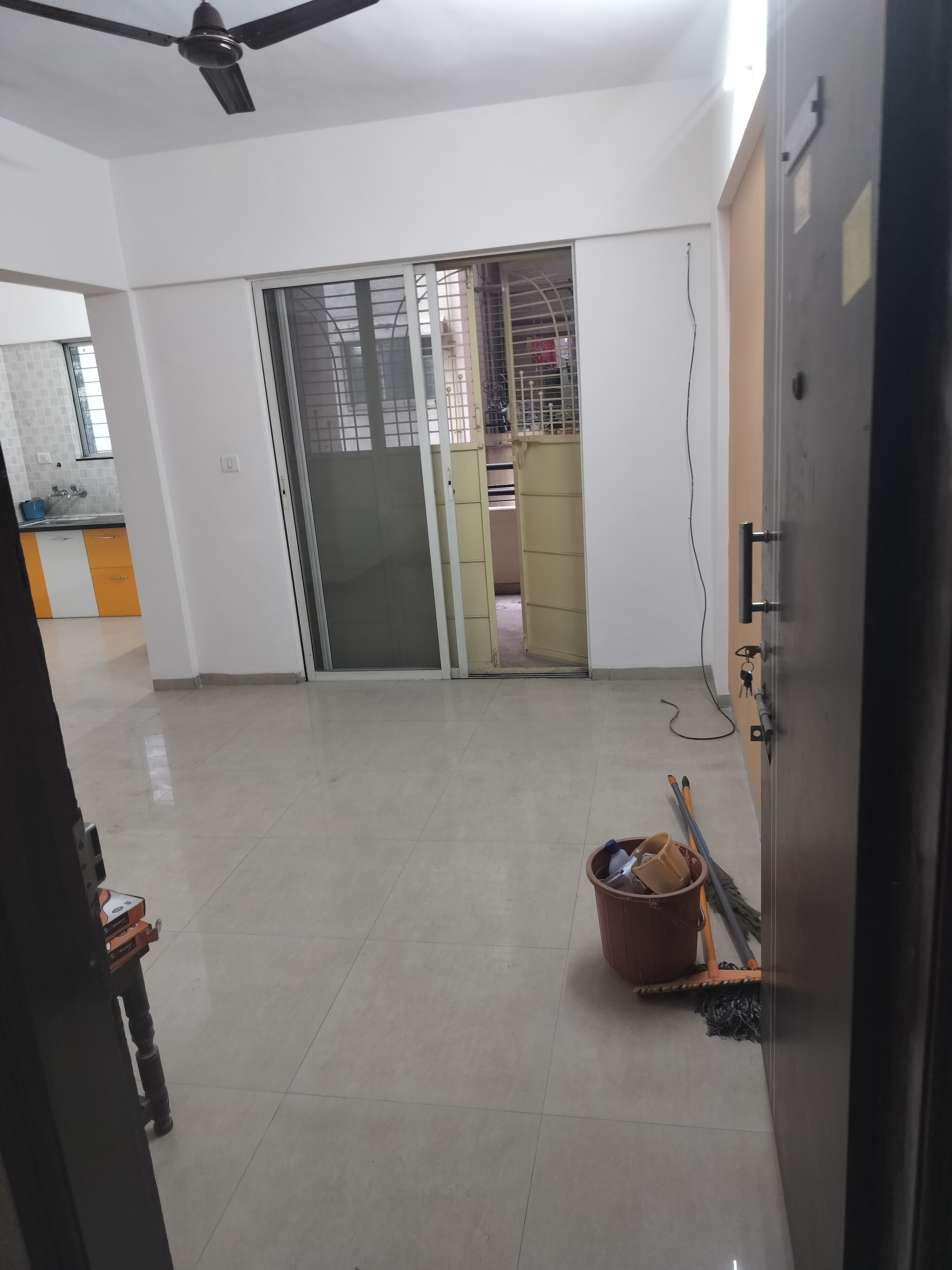 2 BHK Residential Apartment for Rent Only in Jadhav Wadi