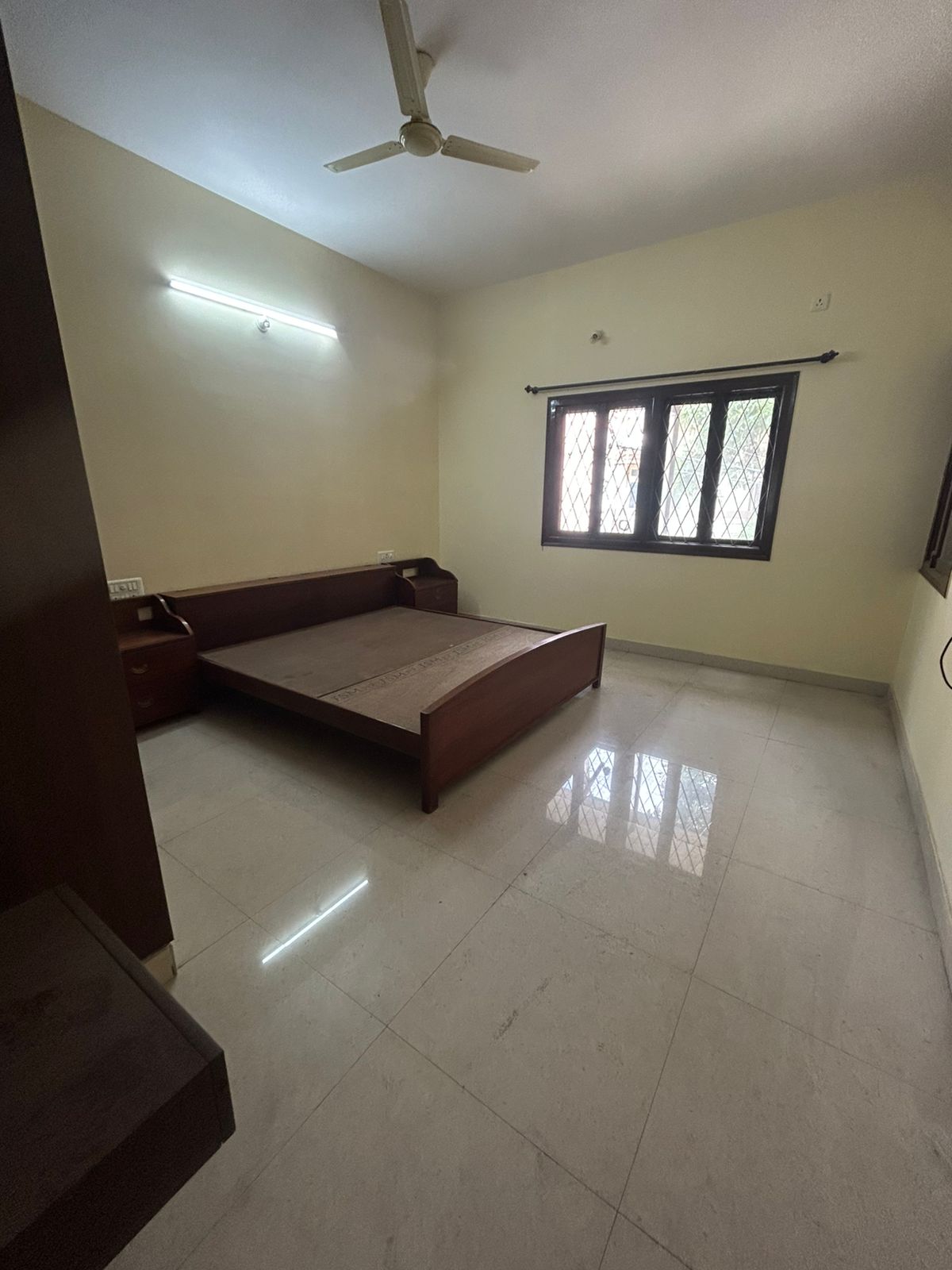 2 BHK Independent House for Lease Only at F666-10L in Jyotipuram