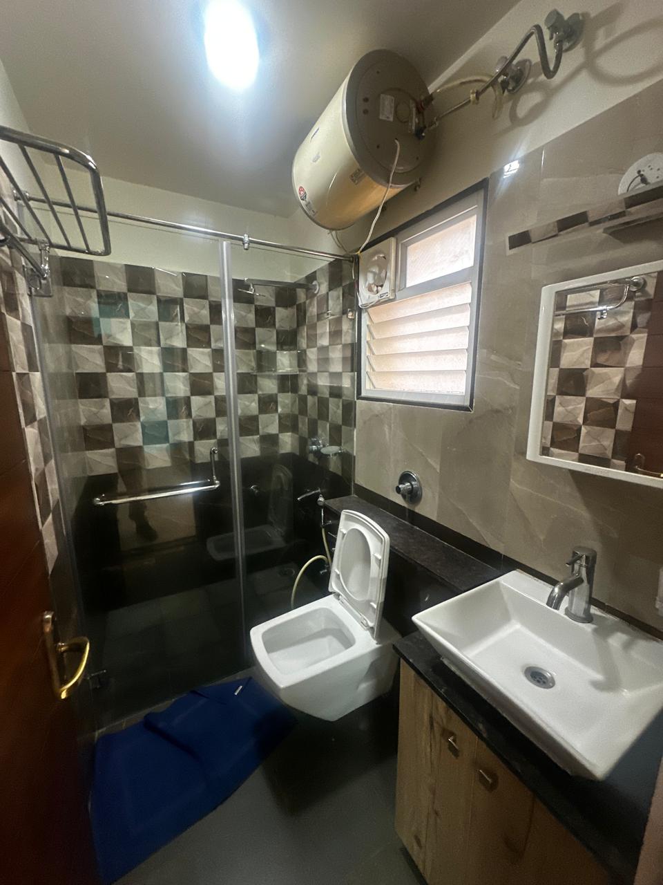3 BHK Independent House for Lease Only at E012 - 18 Lakhs in ICF South Colony