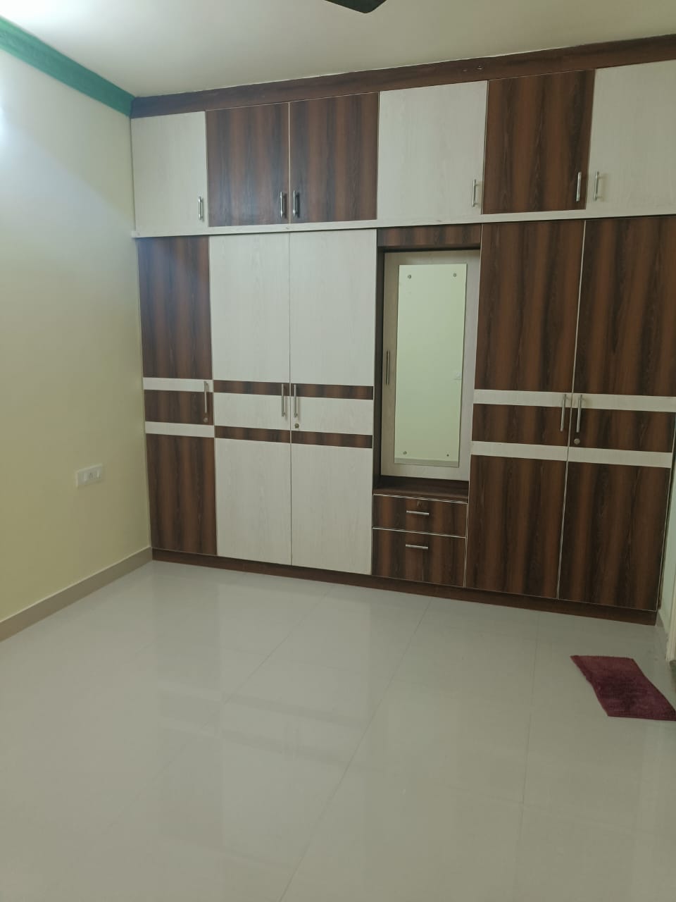 2 BHK Independent House for Lease Only at E014 - 13 Lakhs in Kodungaiyur