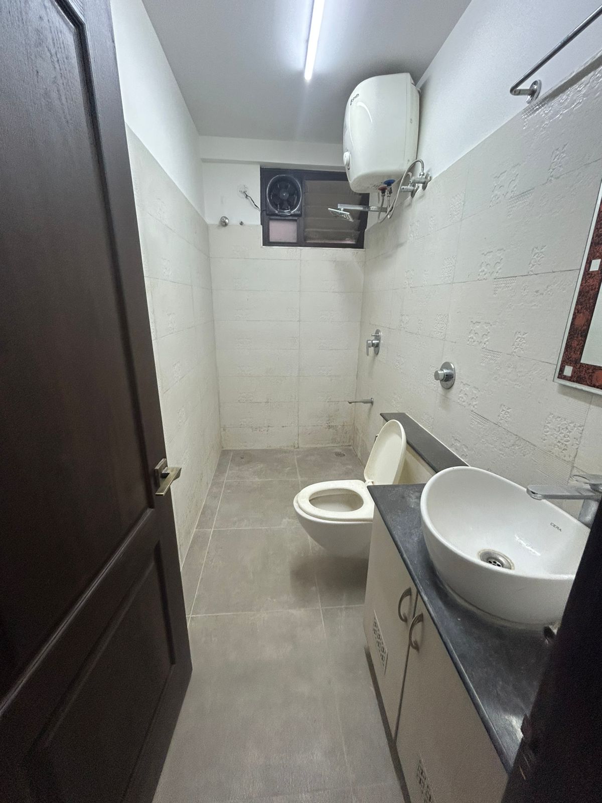 3 BHK Residential Apartment for Lease Only at 15 Lakhs in Uttarahalli
