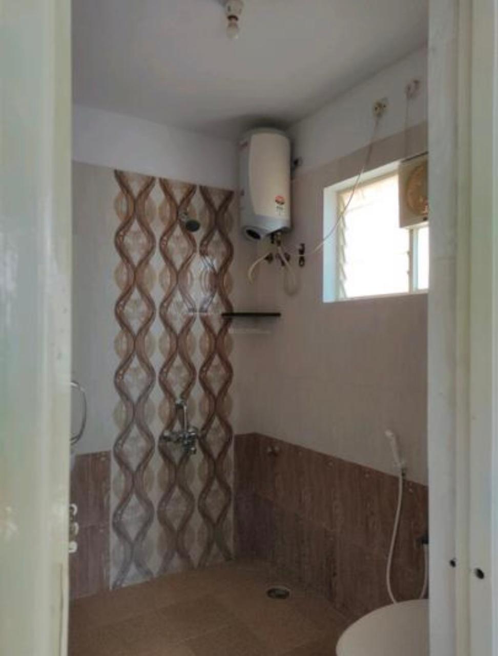 2 BHK Independent House for Lease Only at F480 - 10 Lakhs in Andrahalli