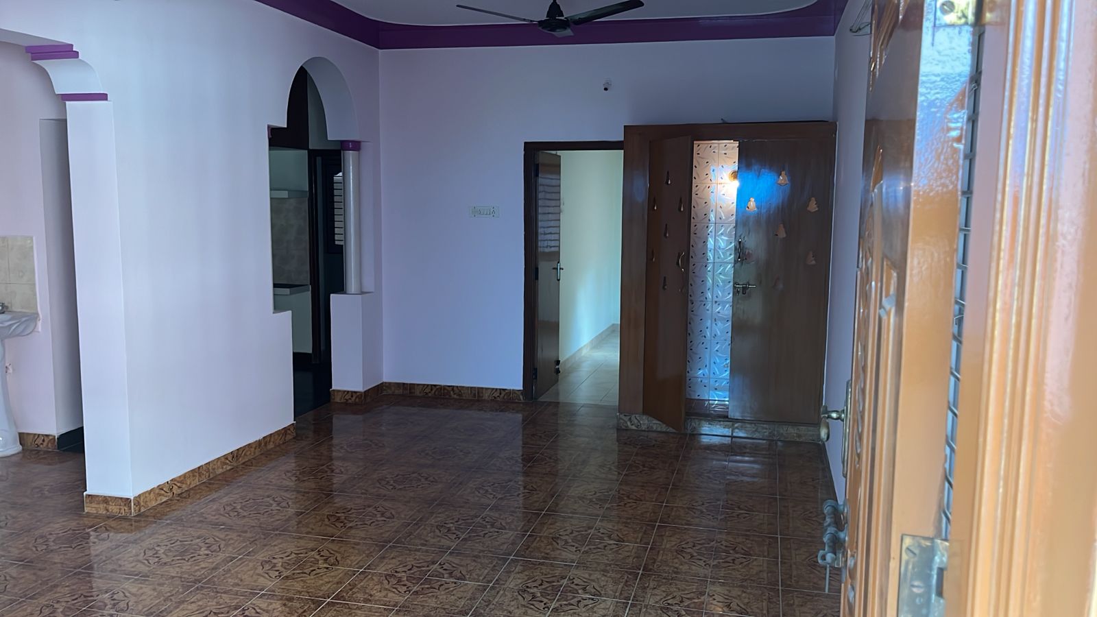2 BHK Builder Floor for Lease Only in Ejipura