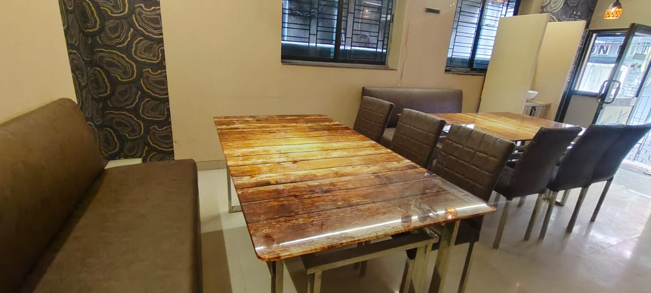 250 sqft Shop for Rent Only in Lake Town