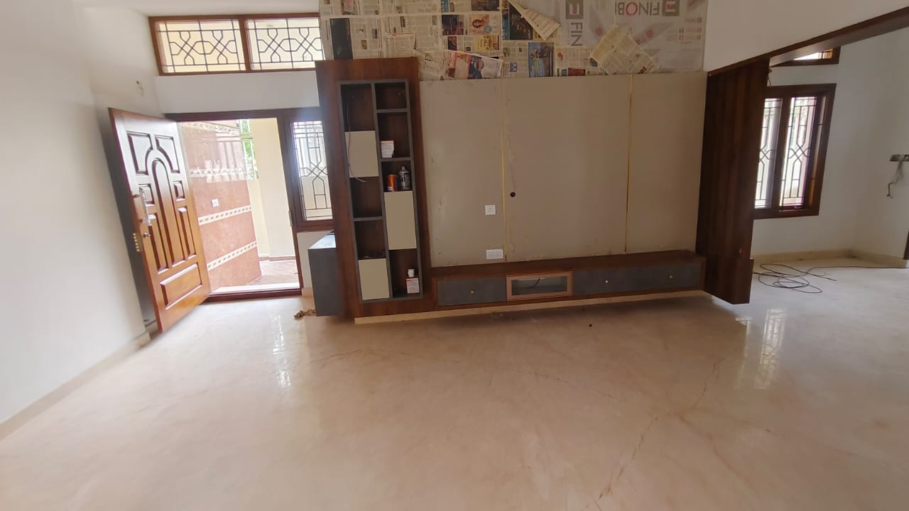 2 BHK Independent House for Lease Only in HMT Layout