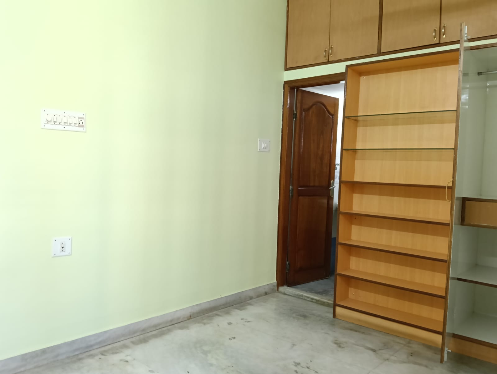 2 BHK Builder Floor for Lease Only in Jeevan Bhima Nagar