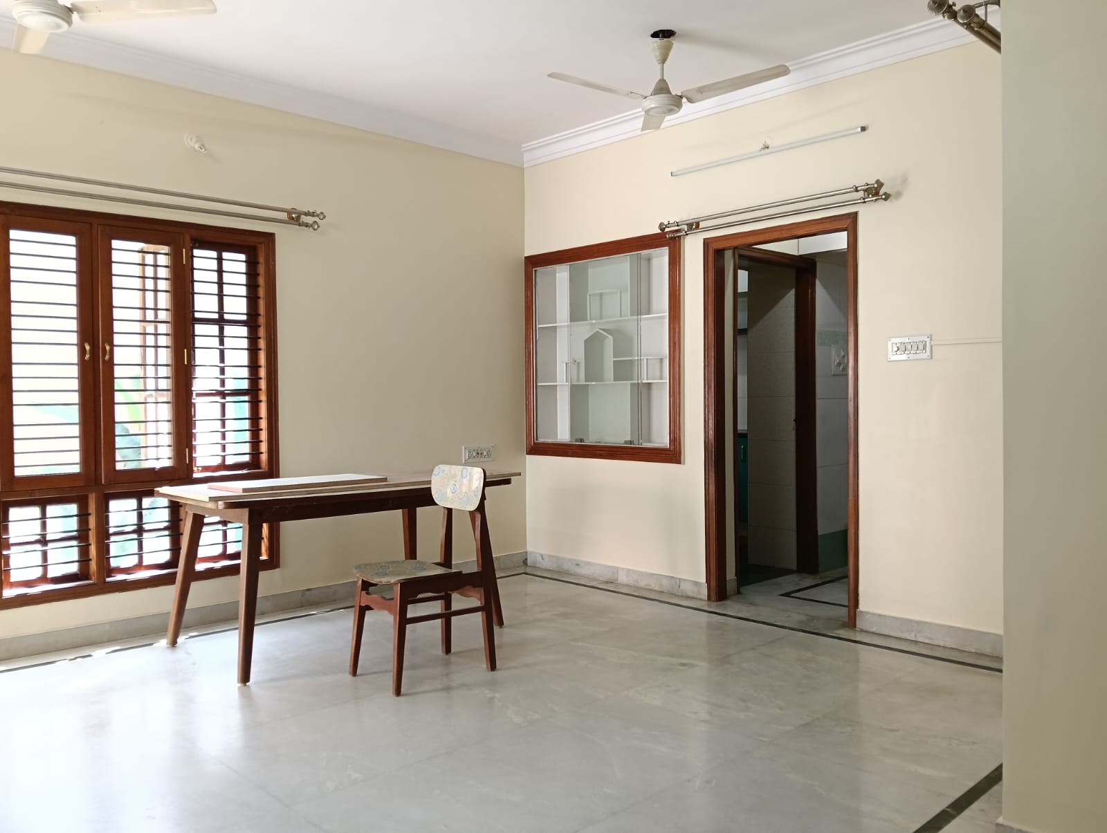 2 BHK Residential Apartment for Lease Only in Benson Town