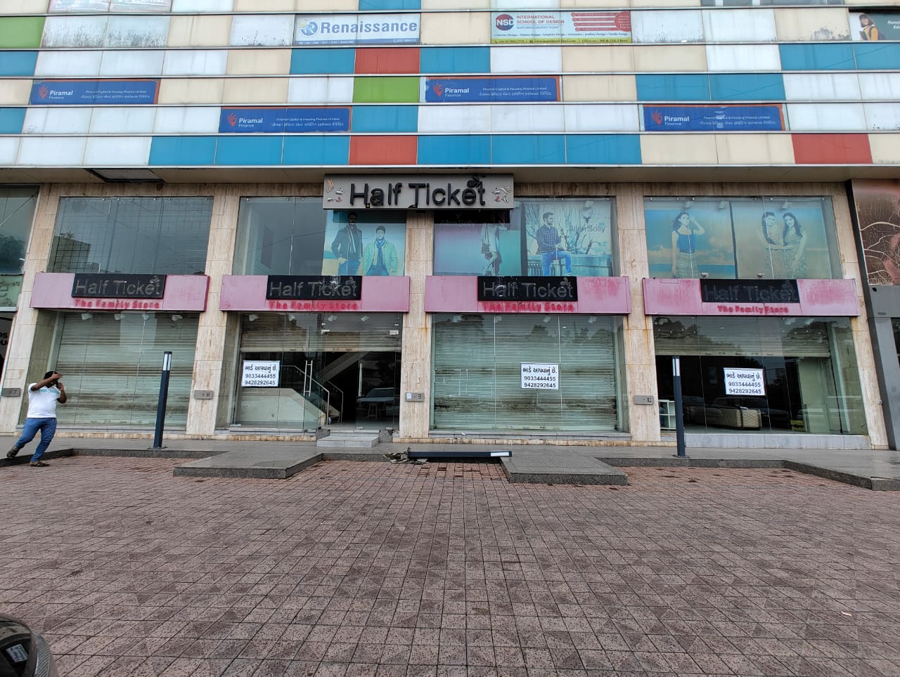 32600 sqft Showroom for Lease Only in Ambawadi