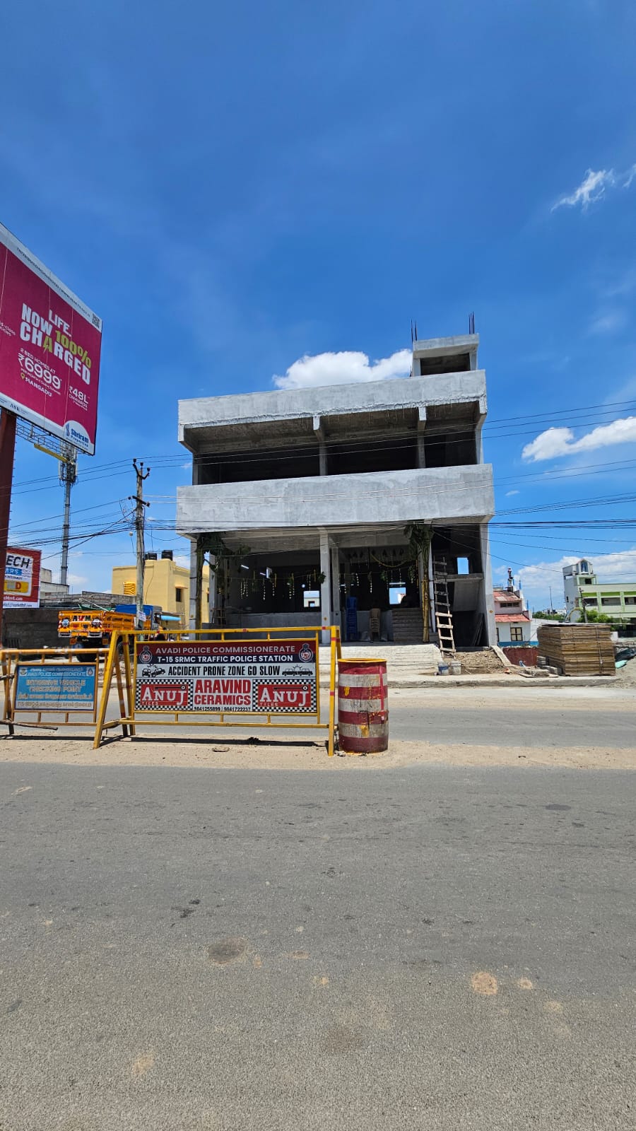 5599 sqft Commercial Restaurant/Bar/Hotel for Rent Only in Kundrathur