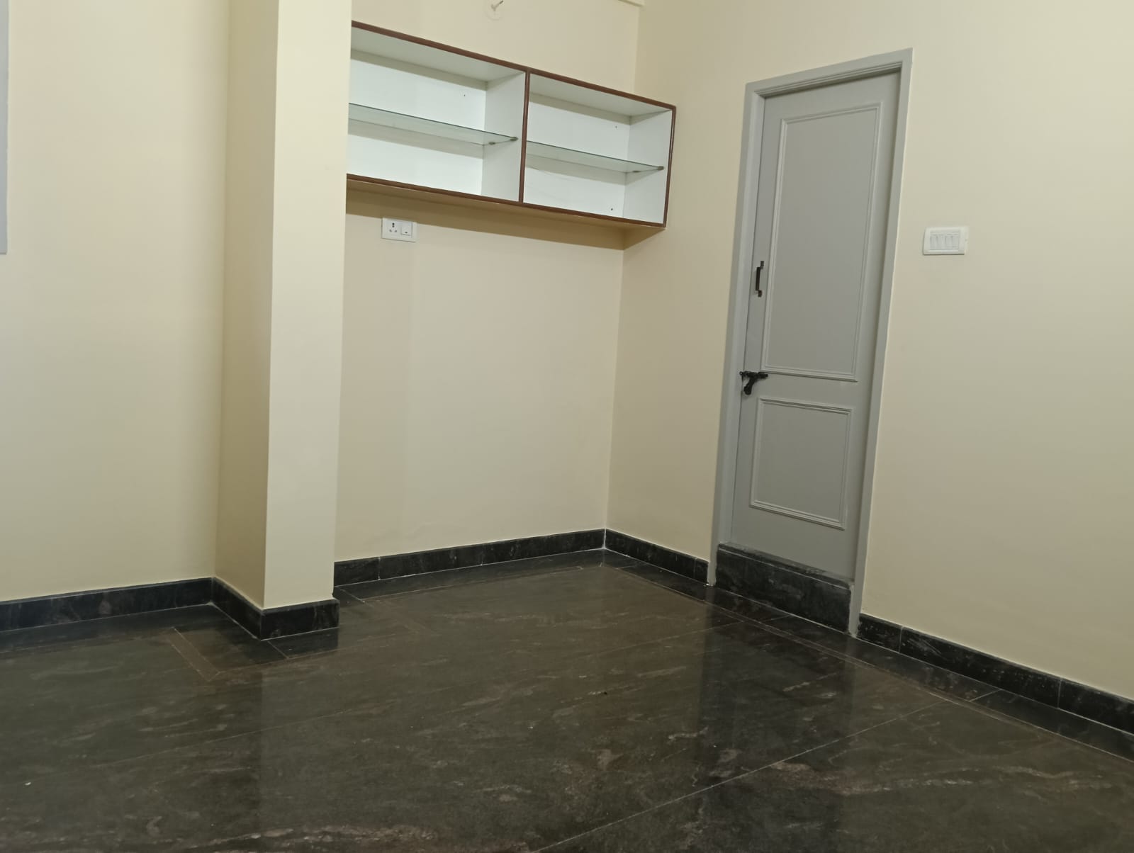 3 BHK Residential Apartment for Lease Only in Jayamahal