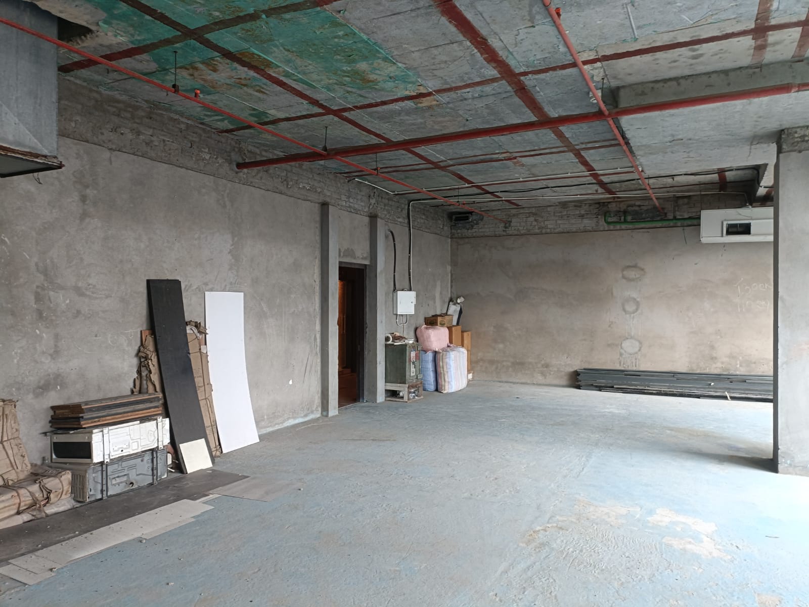2100 sqft Office Space for Rent Only in Tangra