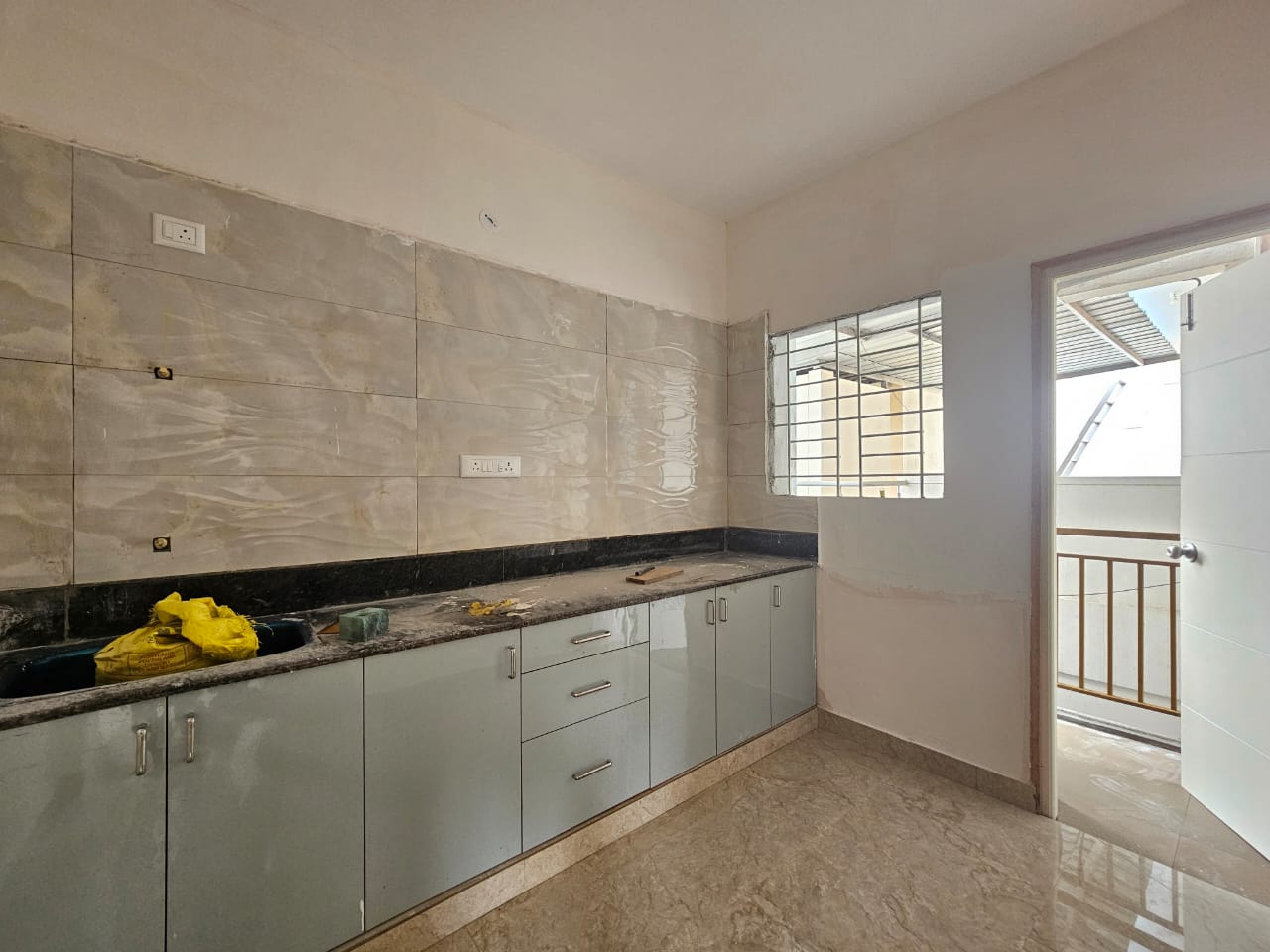 1 BHK Builder Floor for Lease Only at JAMLB - 433 - 12 Lakhs in Kasavanahalli