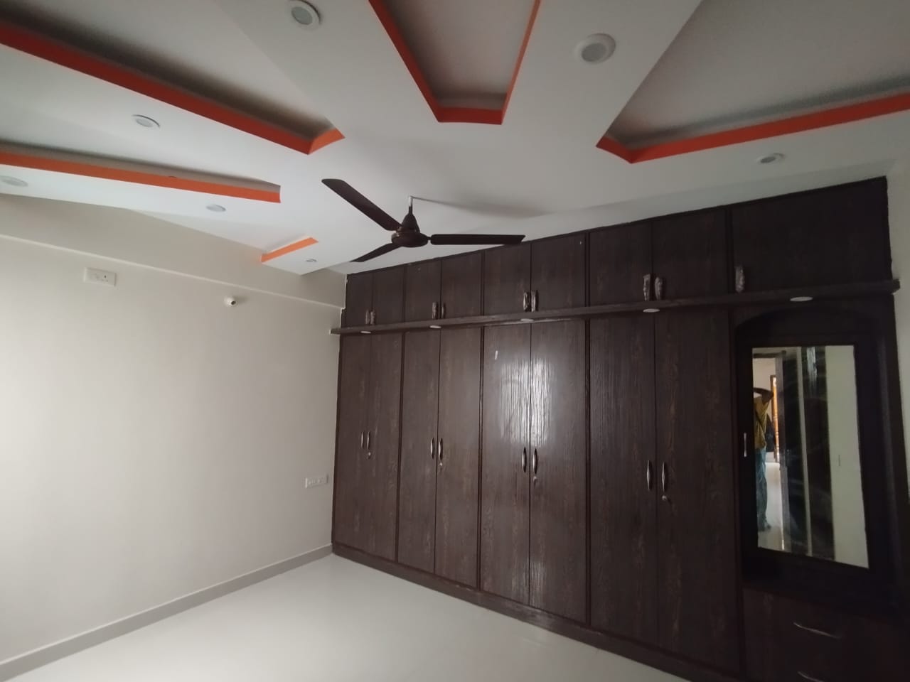 1 BHK Independent House for Lease Only at F116 - 4 Lakhs in Vivekananda Nagar